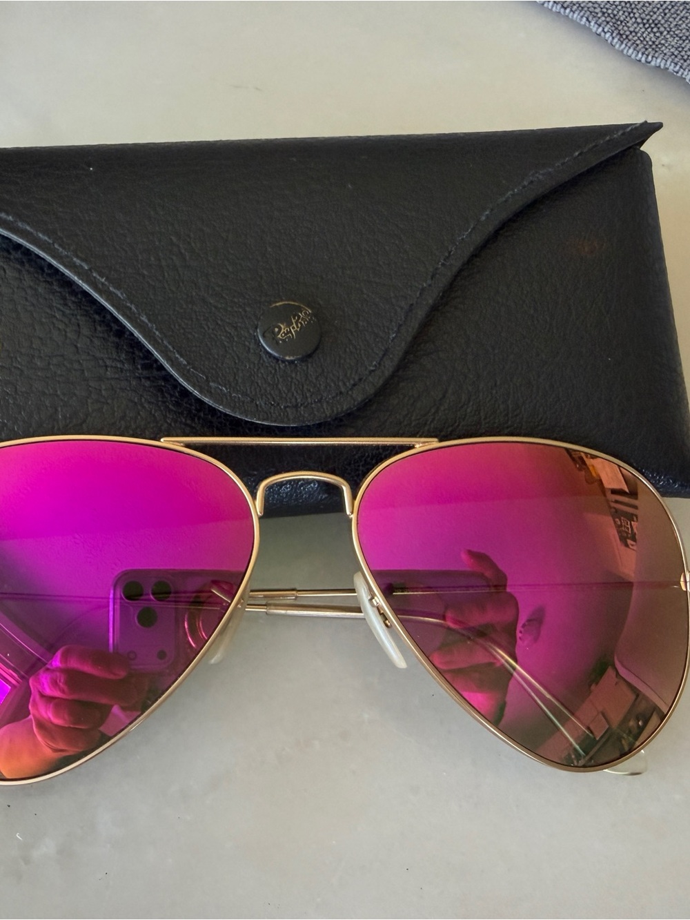 Ray-Ban Women’s Aviator Sunglasses - Gold Frame with Pink Mirrors